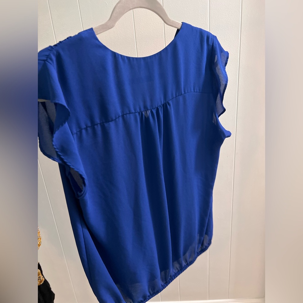 Work Blouse Bundle - Picture 3 of 6